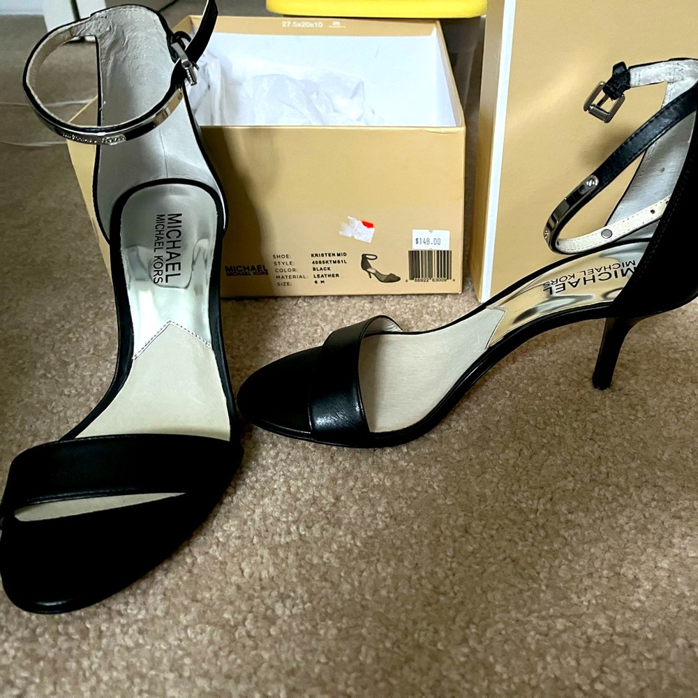 New michael kors heels